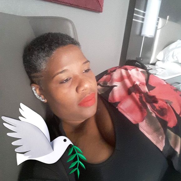 Meet your Posher, Jessica - Picture 1 of 1